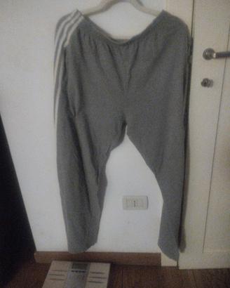 pantaloni tuta 