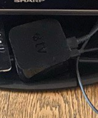 APPLE TV 64GB + TELEVISORE SHARP 43 POLLICI