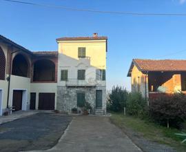 CASA SEMINDIPENDENTE A CASTELL'ALFERO