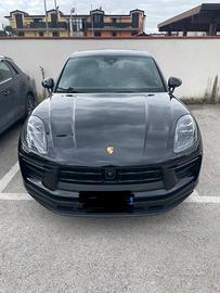 Porsche Macan 2.0 anno 2022