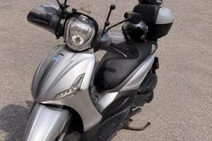 Beverly 300 sport