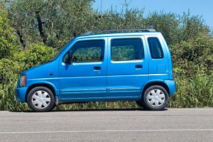 Piccola auto per grandi volumi!