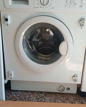 Lavatrice Electrolux 7 kg A++ da incasso 