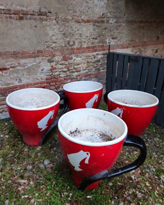 Tazzine fioriere arredamento bar giardino