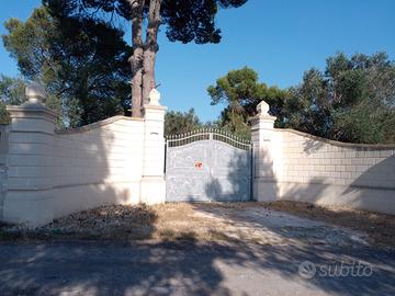 Villa immersa nel verde
