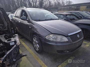 Fiat Croma 2006 Demolita - Per Ricambi