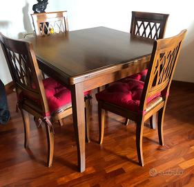 Tavolo in arte povera +sedie