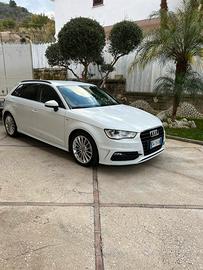 AUDI A3 SPB 1.6 TDI clean diesel Attraction