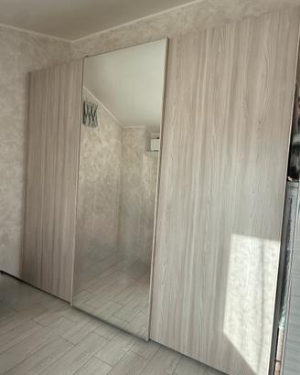Armadio + giro letto