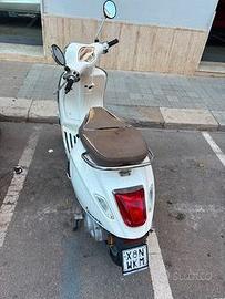 Vespa 50 Primavera 4 T 2019
