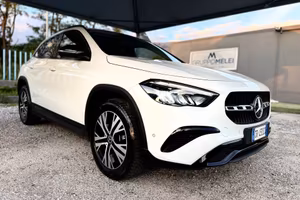 Mercedes GLA 200d 4MATIC Advanced *CRONOLOGIA TAGL