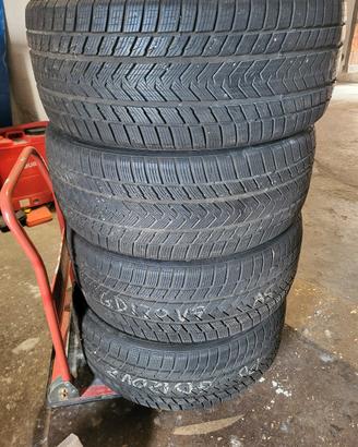 Gomme Invernali  265 35 R22 102V
