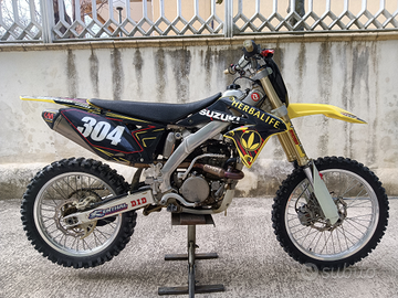 Suzuki rmz 250