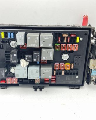 BODY COMPUTER OPEL Astra J S. Wagon 1110032AB— (