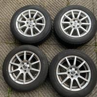 Gomme neve con cerchi lega