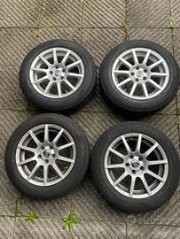 Gomme neve con cerchi lega