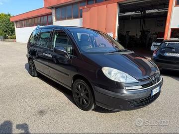 Peugeot 807 2.2hdi 8 posti gancio traino tagliando