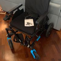 Carrozzina elettrica per invalidi