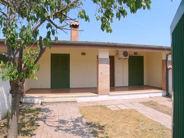 Villa a schiera unico livello Casal Palocco