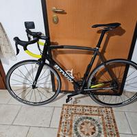 Bitwin ULTRA 900 AF SHIMANO 105 Forcella carbon