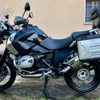BMW R 1200 GS “Triple Black”