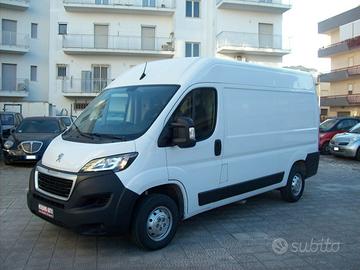 Peugeot Boxer 333 L2H2 2.2 BlueHDi 140CV