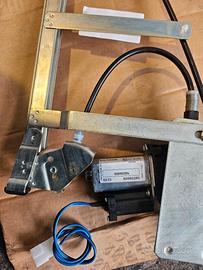 alzavetro Mercedes travego