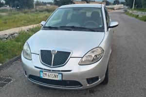 Lancia Ypsilon 1.3 Mjt 90cv 