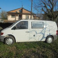 Mercedes Vito camperizzato