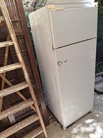 frigorifero indesit