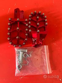 Pedane rosse CRF