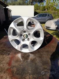 Cerchi alfa romeo 16”