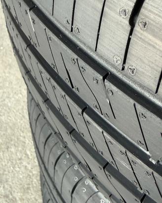 TRENO GOODYEAR 215/55 R17 98W