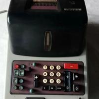 Vecchia calcolatrice Olivetti divisumma