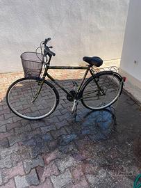 Bici  28 pari al nuovo