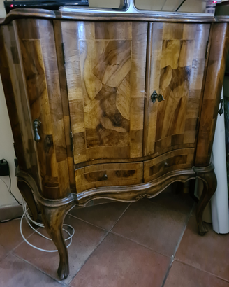 Mobile bar