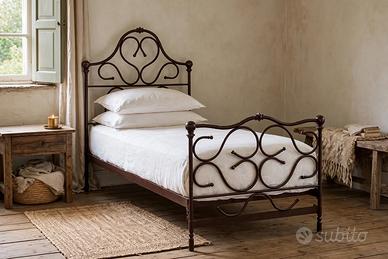 Letto Singolo in Ferro Battuto Antico - a cuori