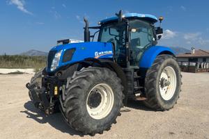 NEW HOLLAND T7050 AUTOCOMMAND