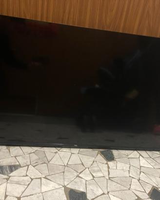 Smart tv 50 pollici von staffa regolabile