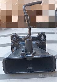 Gancio traino anteriore Eurocargo nuovo mai usato