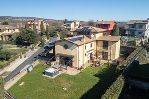 VILLA SINGOLA A SUTRI