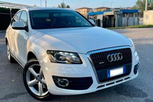 Audi Q5 2.0T Quattro Bianca 211Cv