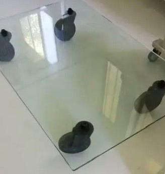 Tavolo con ruote modello Gae Aulenti copia Fontana