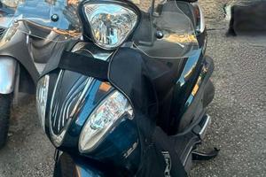 Kymco People One 125 (2022) – 4.600 km