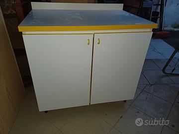 3 mobili da cucina