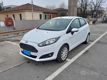 Ford Fiesta 1.0 EcoBoost 100 CV 5p Plus