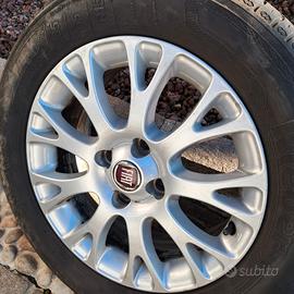 Cerchi  e gomme 185 65 15