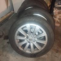 Cerchi in lega MoMo da 16 usati.