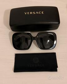 Occhiali Versace originali.
