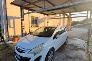 Opel corsa 1.0